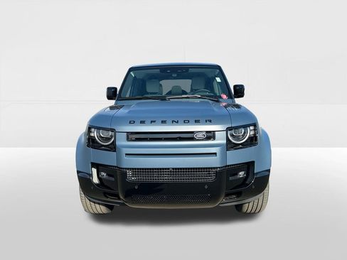 New 2026 Land Rover Defender 110 X-Dynamic SE image 6