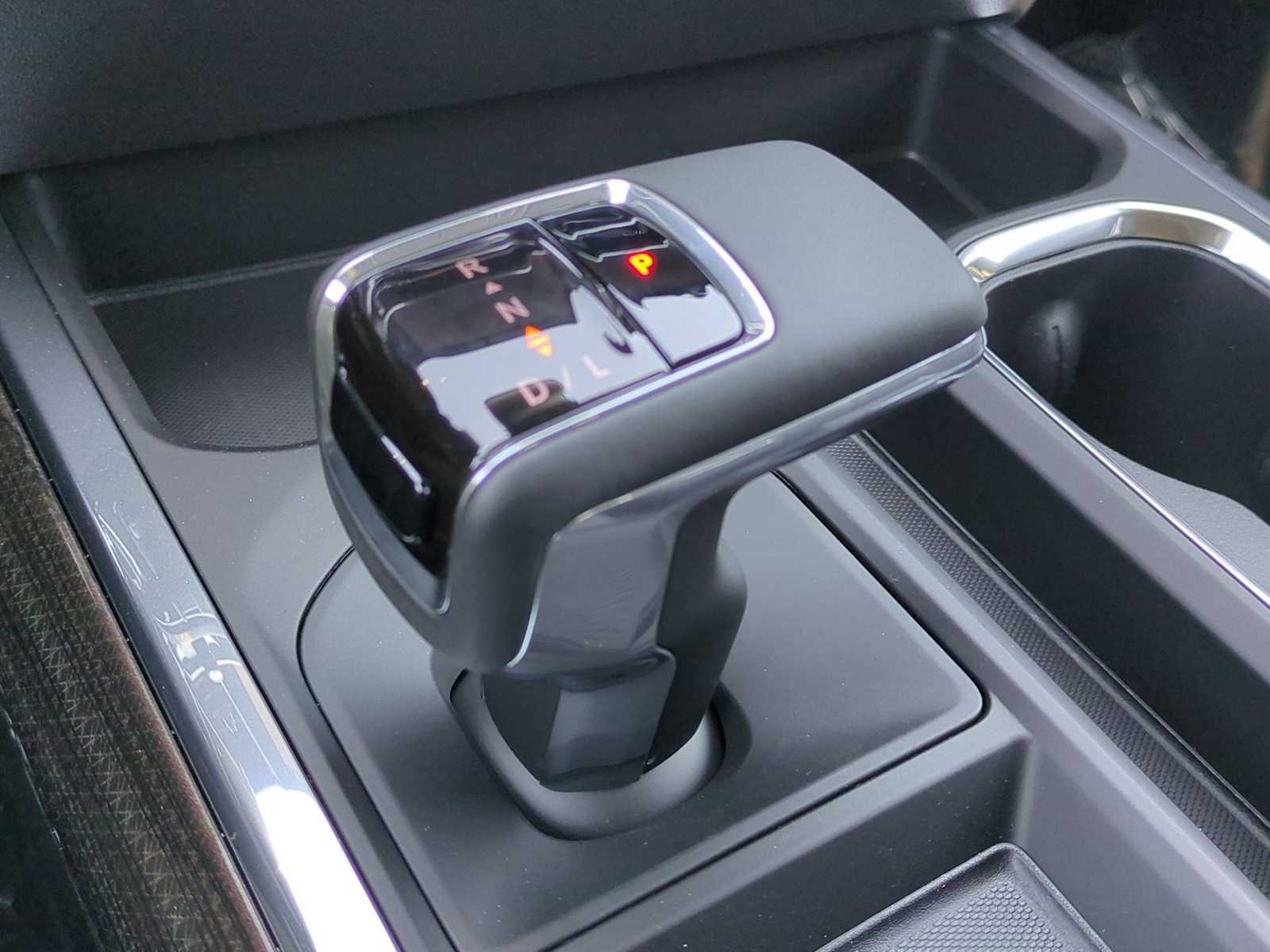 New 2026 Chevrolet Silverado 1500 RST w/ Convenience Package II AWD/4WD image 22
