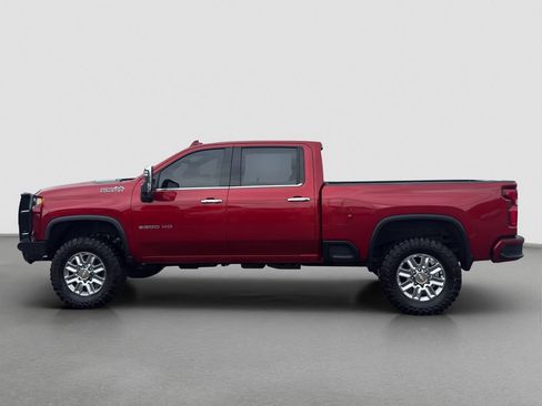 Used 2023 Chevrolet Silverado 2500 High Country w/ Z71 Off-Road Package AWD/4WD image 3