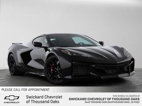 Used 2024 Chevrolet Corvette Z06 w/ Battery Protection Package RWD image 1