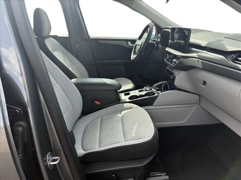 Used 2023 Ford Escape Active w/ Tech Pack #2 FWD image 17