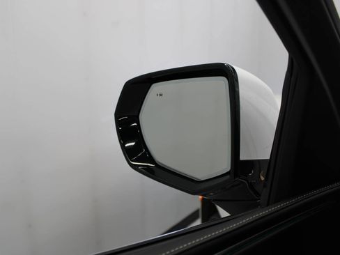 Used 2021 Cadillac Escalade Premium Luxury w/ Driver Assist Tech Package image 16