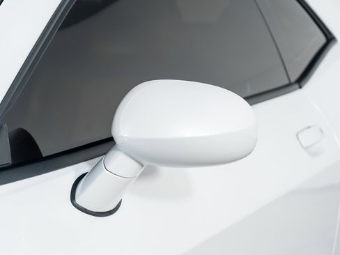 Used 2015 Dodge Challenger SRT Hellcat image 26