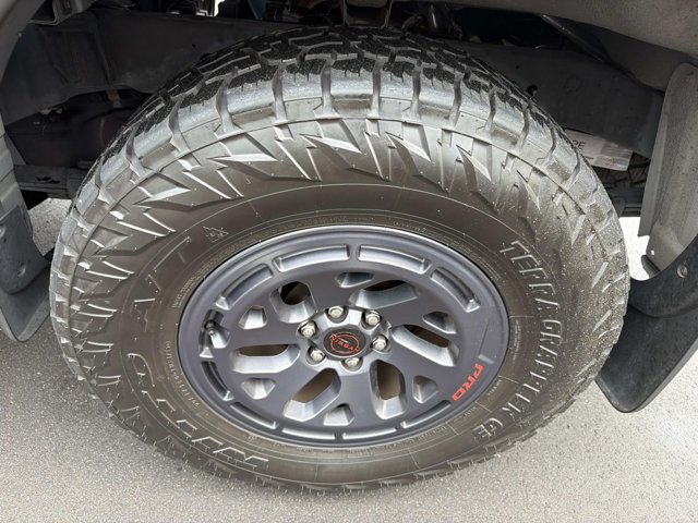 Used 2025 Nissan Frontier PRO-4X w/ Pro Premium Package AWD/4WD image 32