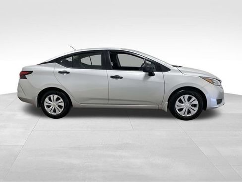 New 2025 Nissan Versa S w/ Trunk Package image 2