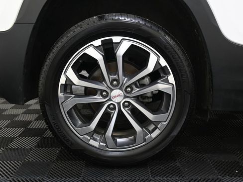 Used 2021 GMC Terrain SLT w/ LPO, Floor Liner Package image 39