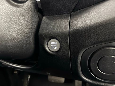 Used 2022 Nissan Frontier S image 21