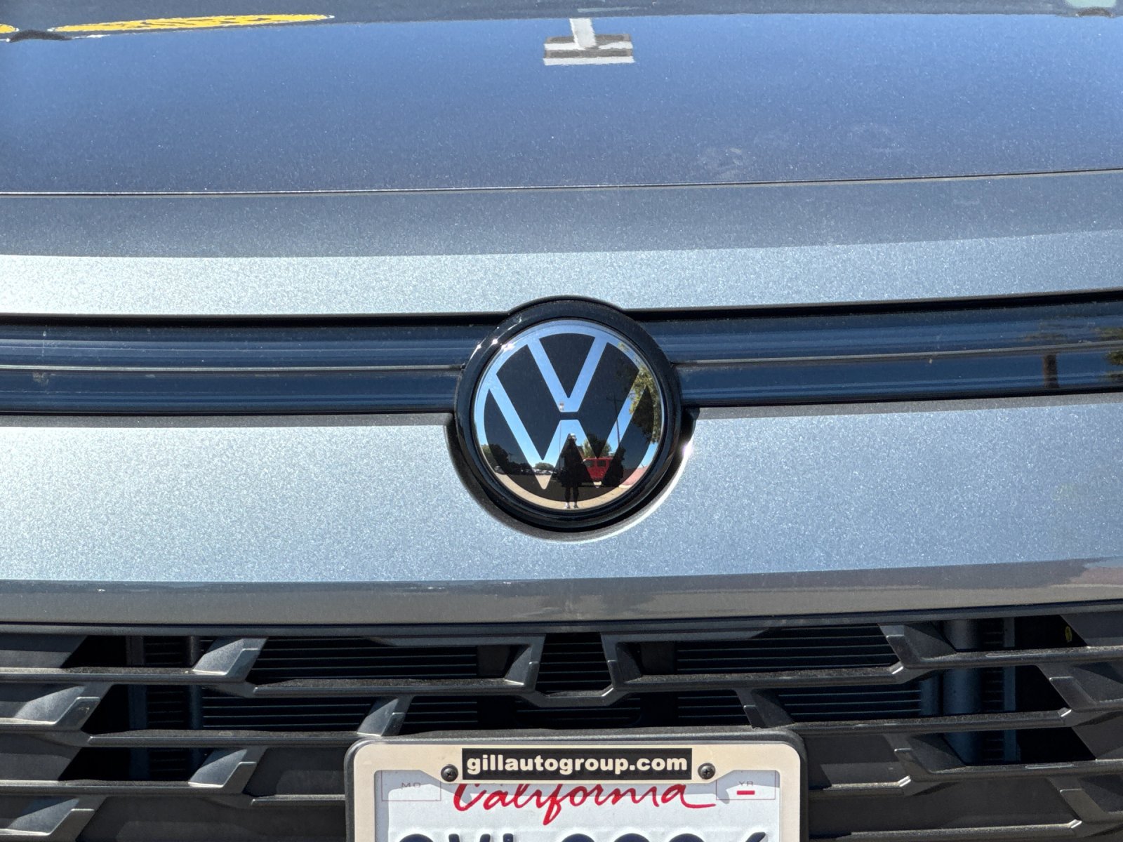 Used 2025 Volkswagen Tiguan SE AWD/4WD image 37