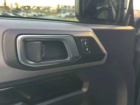 Used 2023 Ford Bronco 2-Door image 24