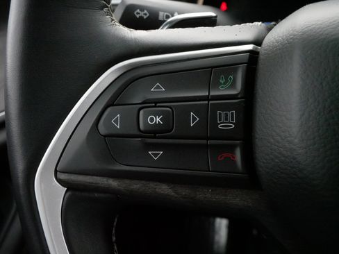 Used 2021 Jeep Grand Cherokee L Limited image 27