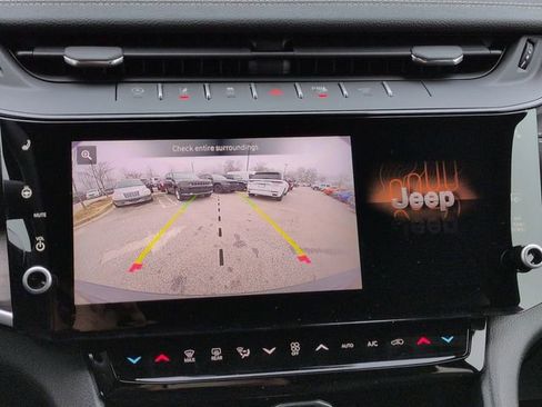 New 2026 Jeep Grand Cherokee Altitude RWD image 21