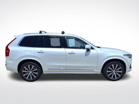 Certified 2025 Volvo XC90 B5 Core AWD/4WD image 9