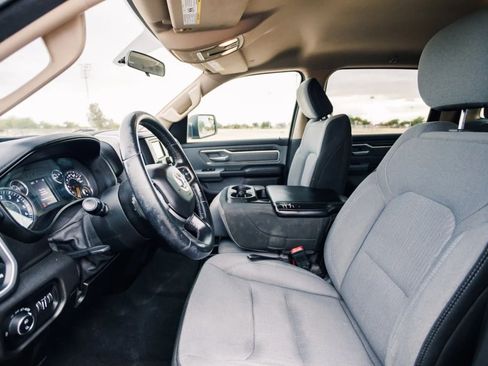 Used 2019 RAM 1500 Big Horn image 13