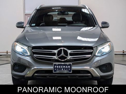 Used 2019 Mercedes-Benz GLC 350e GLC 350e 4MATIC Plug-In Hybrid image 3
