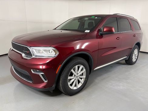 Used 2021 Dodge Durango SXT image 4