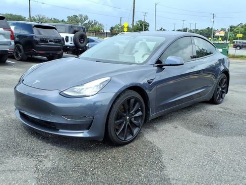Used 2020 Tesla Model 3 Long Range AWD/4WD image 3