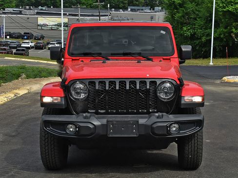 Used 2021 Jeep Gladiator Sport AWD/4WD image 5
