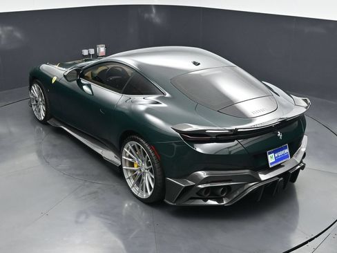 Used 2021 Ferrari Roma RWD image 14
