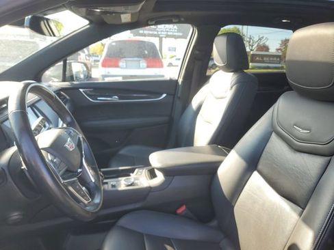 Used 2021 Cadillac XT5 Premium Luxury AWD/4WD image 18