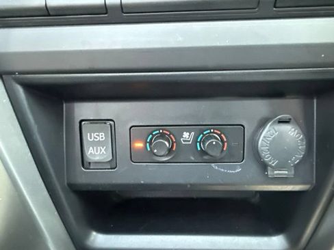 Used 2018 Toyota 4Runner Limited AWD/4WD image 29