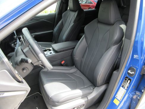 Used 2023 Lexus RX 350 F Sport w/ Cold Area Package AWD/4WD image 21