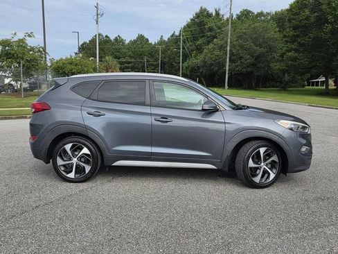 Used 2017 Hyundai Tucson Sport FWD image 30