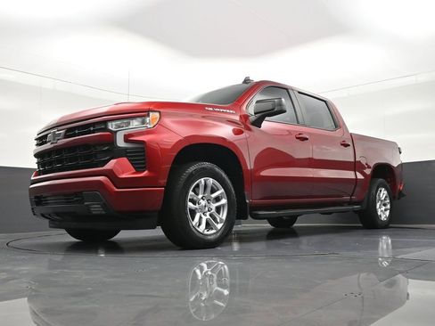 Used 2023 Chevrolet Silverado 1500 RST RWD image 27