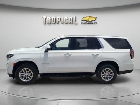 Used 2021 Chevrolet Tahoe LT w/ Luxury Package AWD/4WD image 2