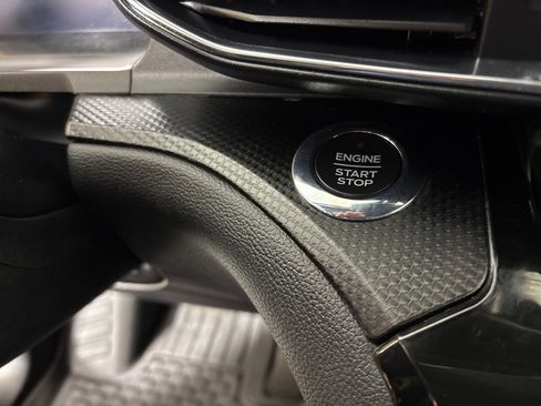 Used 2021 Ford Explorer ST image 22