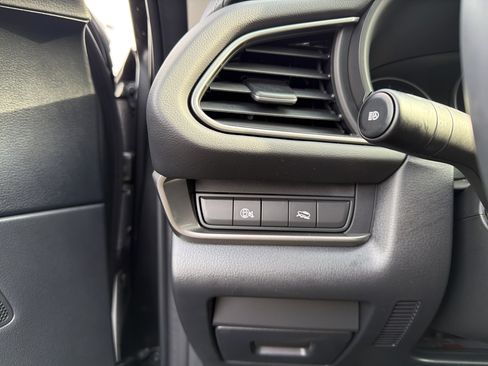 Certified 2025 MAZDA CX-30 AWD 2.5 S w/ Select Sport Pkg image 15