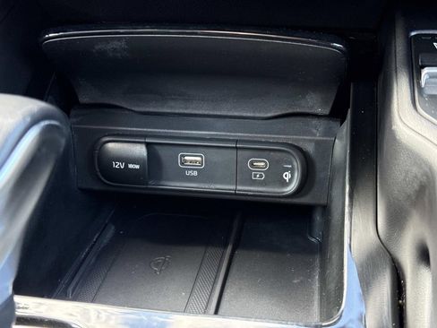 Used 2023 Kia Telluride S AWD/4WD image 7