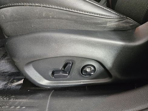 Used 2019 Jeep Compass Trailhawk w/ Cold Weather Group AWD/4WD image 19
