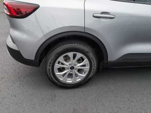 Used 2024 Ford Escape Active AWD/4WD image 4
