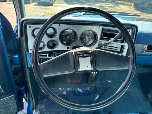 Used 1988 Chevrolet Silverado 3500 2WD Crew Cab image 16