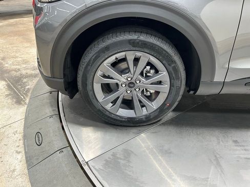 New 2026 Ford Explorer Active w/ Active Comfort Package image 37