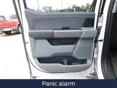 Used 2023 Ford F150 Lightning XLT image 16