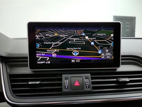 Used 2019 Audi Q5 Prestige w/ Prestige Package image 20