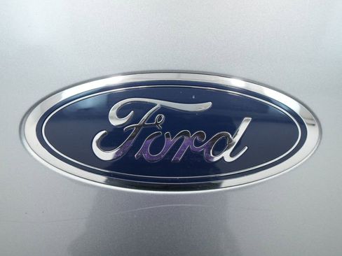 Used 2022 Ford Escape SEL image 12