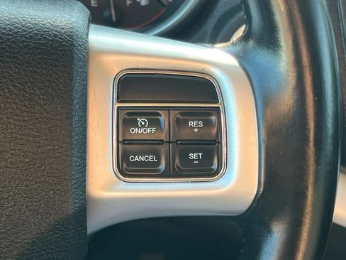 Used 2019 Dodge Journey SE w/ Premium Group FWD image 24