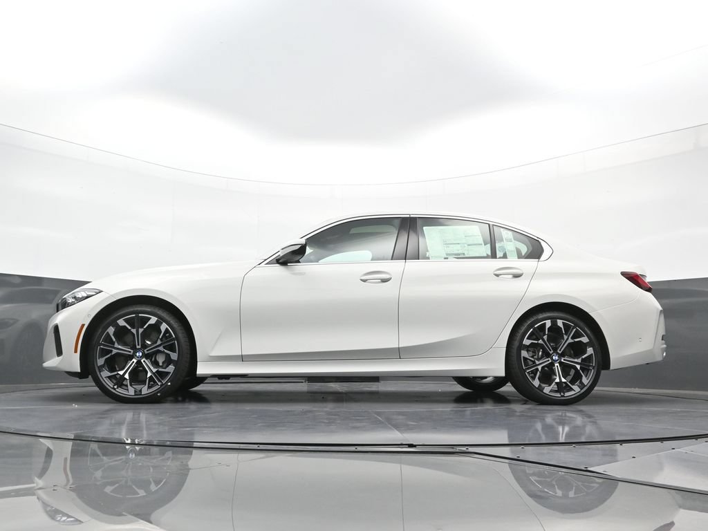 New 2026 BMW 330i xDrive Sedan w/ Convenience Package AWD/4WD image 23