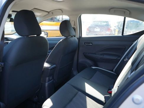 Used 2020 Nissan Versa SV FWD image 14