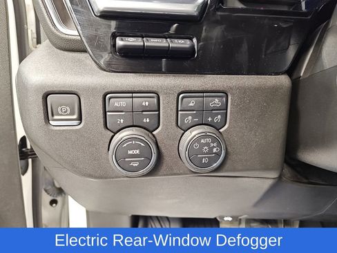 Used 2022 Chevrolet Silverado 1500 LTZ w/ LTZ Premium Package image 36