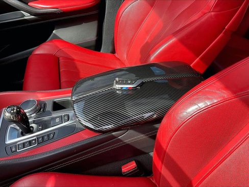 Used 2017 BMW X6 M image 34