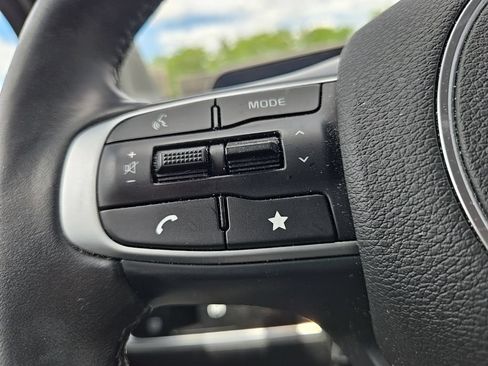 Certified 2023 Kia Sportage EX AWD/4WD image 15