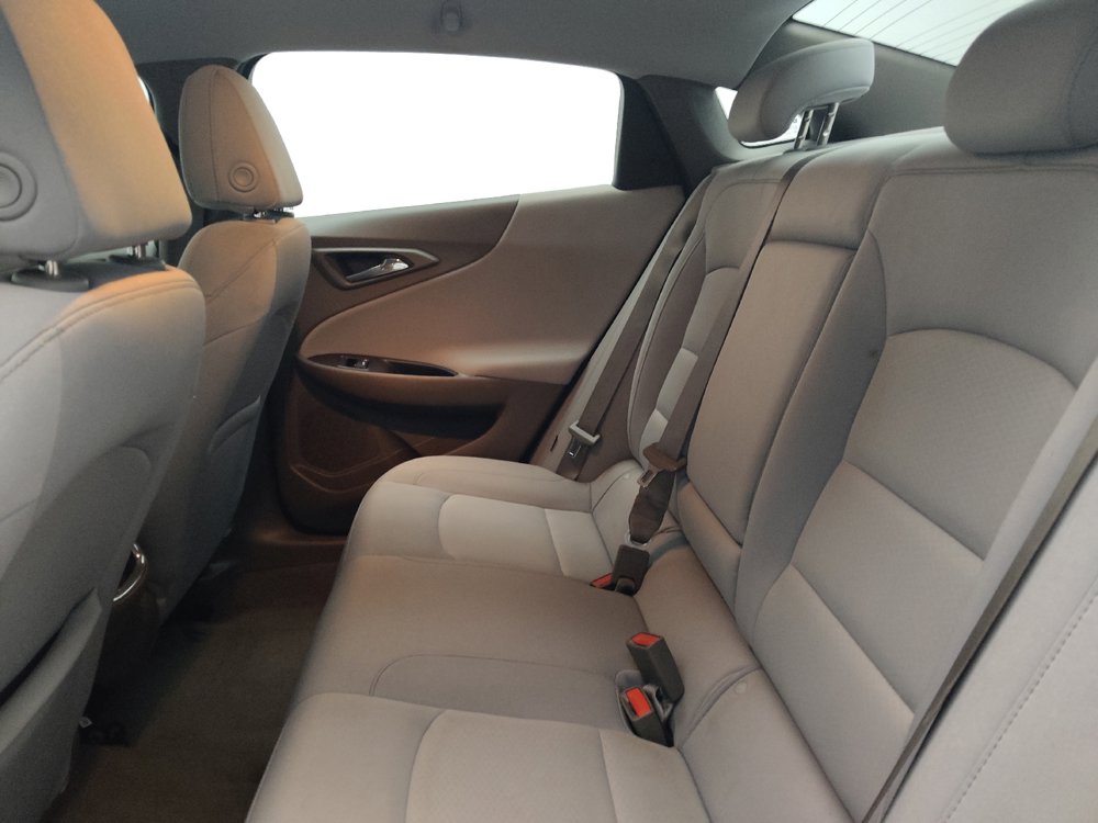 Used 2022 Chevrolet Malibu LT FWD image 18