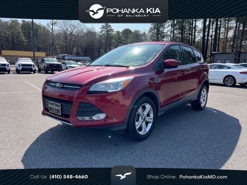 Used 2014 Ford Escape SE image 1