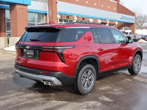 New 2026 Chevrolet Traverse LT w/ Driver Confidence Package image 32