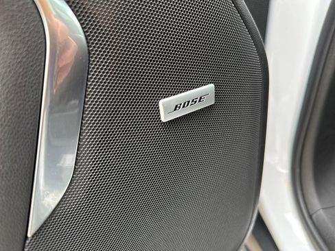 Used 2023 Chevrolet Suburban RST w/ Luxury Package image 11