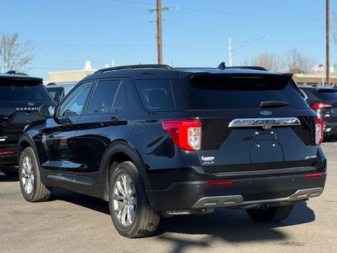 Certified 2020 Ford Explorer XLT w/ Equipment Group 202A image 43