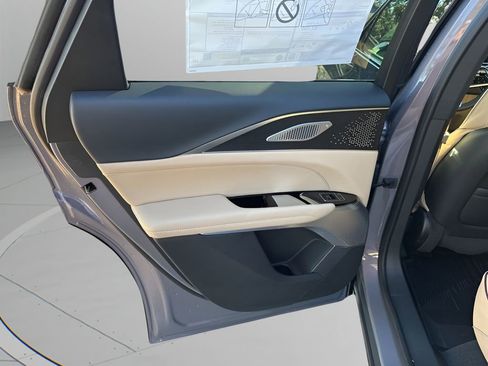 New 2026 Cadillac Lyriq Signature Luxury image 17